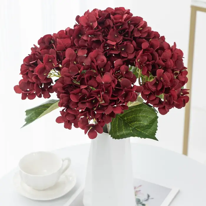 Bouquet d'hortensias artificiels en promotion – Haute qualité pour la décoration de la maison