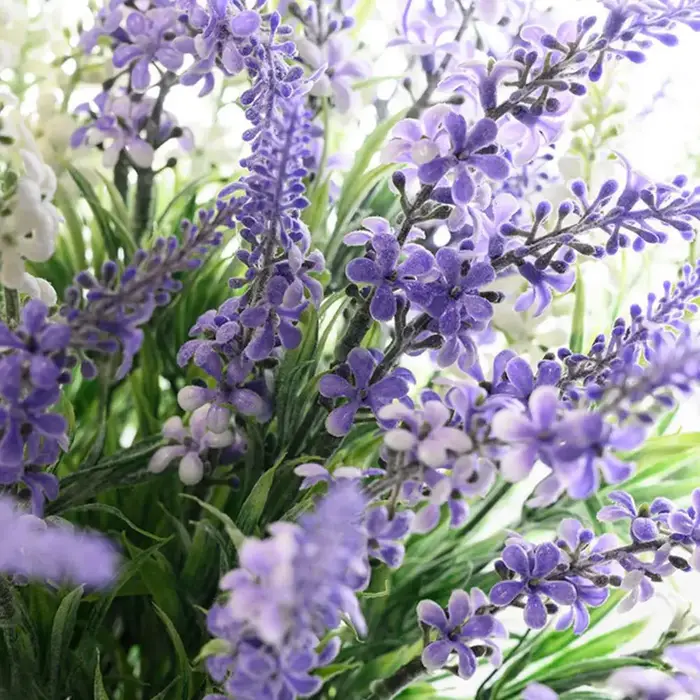 Fausse fleur de lavande magnifiquement artificielle