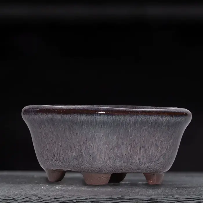 Mini pot à succulentes en argile violette