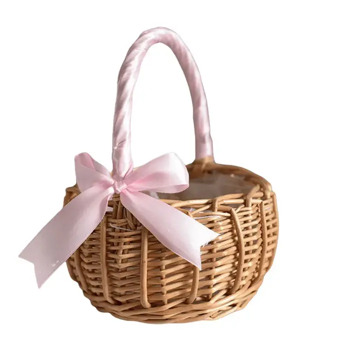 Panier à fleurs tressé avec poignée pour demoiselle d'honneur