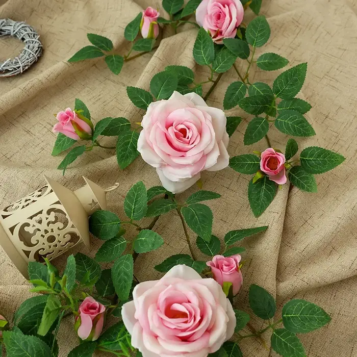 Vigne à roses artificielles 90/180cm