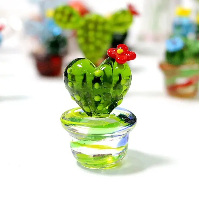 Figurines d'Auckland en verre de Murano faites à la main
