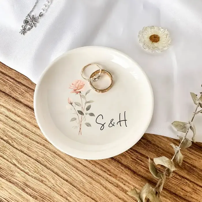 Plat de bibelot de fleur de naissance personnalisé