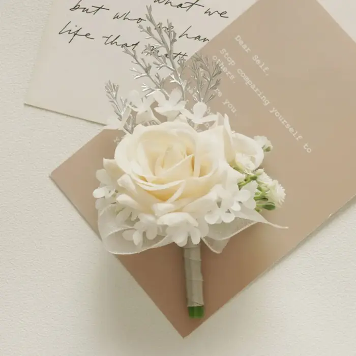Corsages de fleurs artificielles Champagne, choses pour mariage, Corsage de mariée, Corsages de bal 