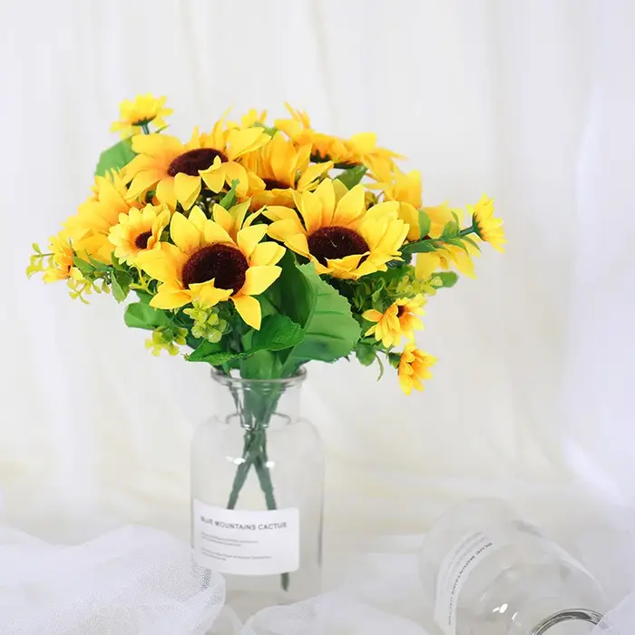 1 bouquet de 13 têtes de tournesols artificiels