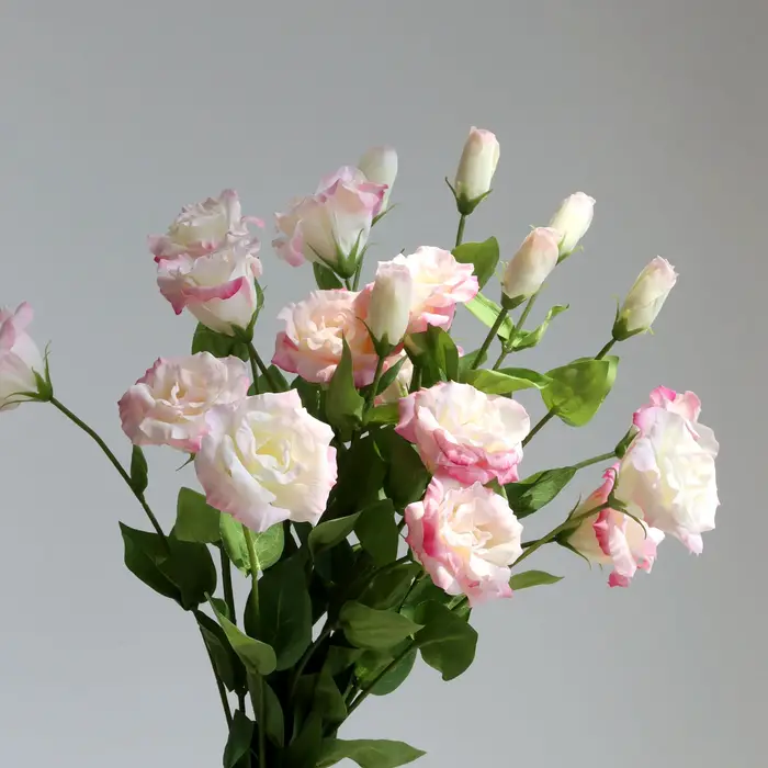 3 fleurs d'eustoma 3 fourchettes fausses