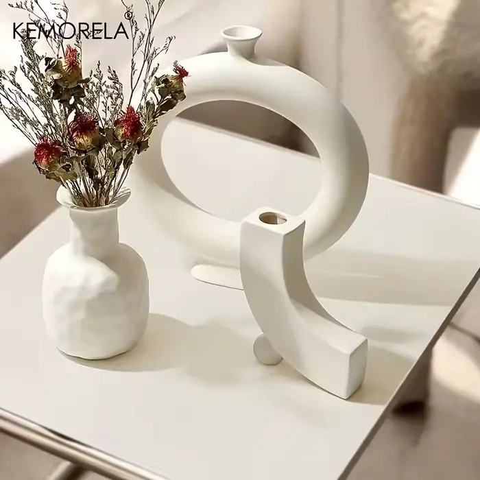 Vase en céramique nordique