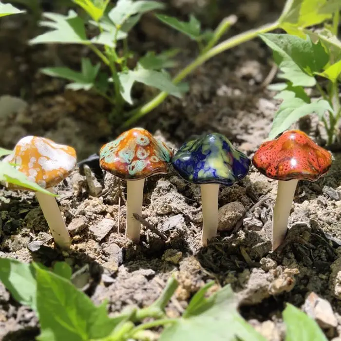 Pot de fleurs artisanal en céramique, petite pièce plus lente, décoration de jardin