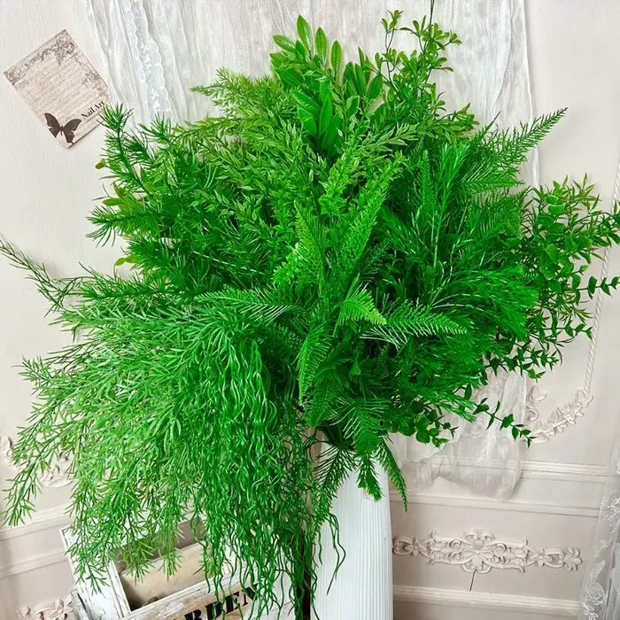 Décoration de mariage, plantes vertes artificielles