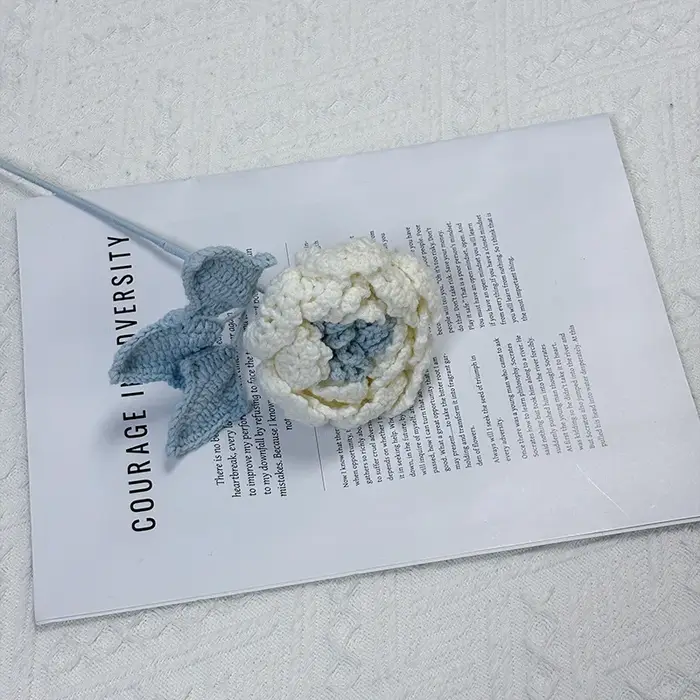 Fleur de pivoine au crochet