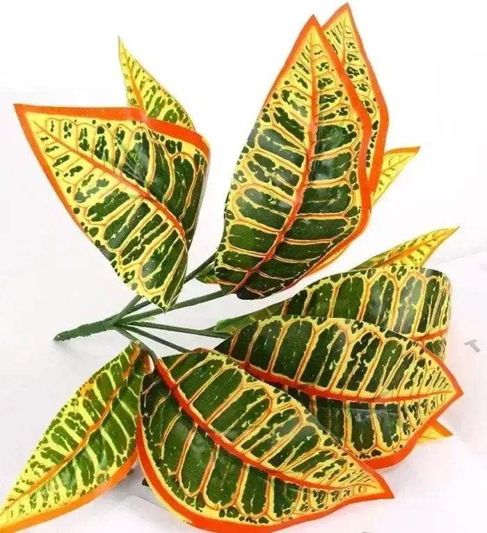 Plantes artificielles en plastique FU JIN pour la décoration de la maison et du jardin, fougère, herbe, décoration murale pour mariage, extérieur, feuilles vertes, fleurs artificielles
