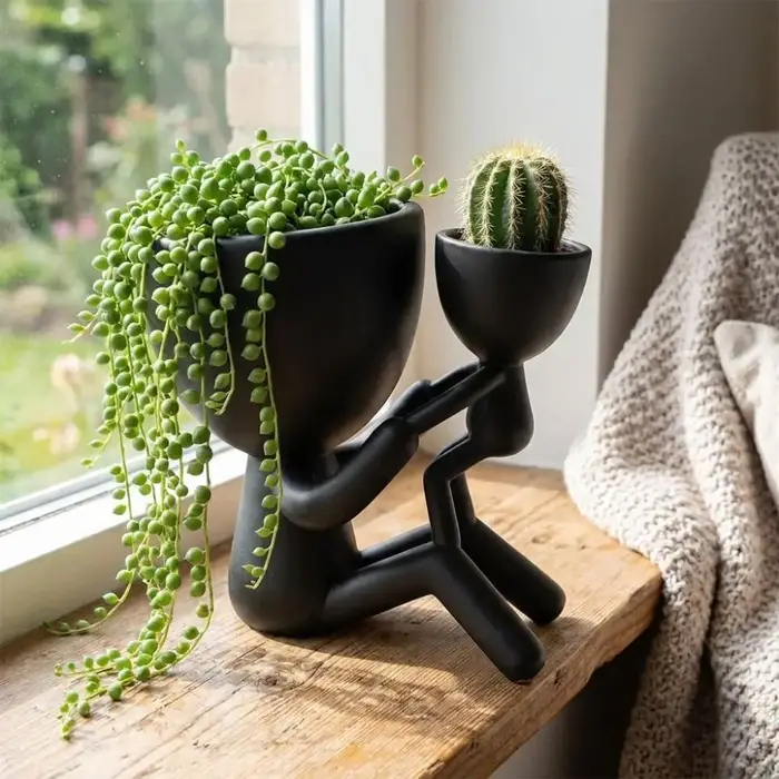 Pot de fleurs imprimé en 3D, figurine mère et enfant, thème familial, pot à plantes minimaliste avec mère et enfant enlacés, base stable anti-basculement