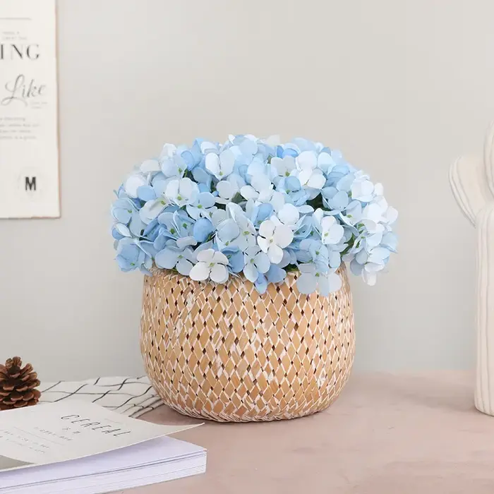 Fleurs artificielles en soie