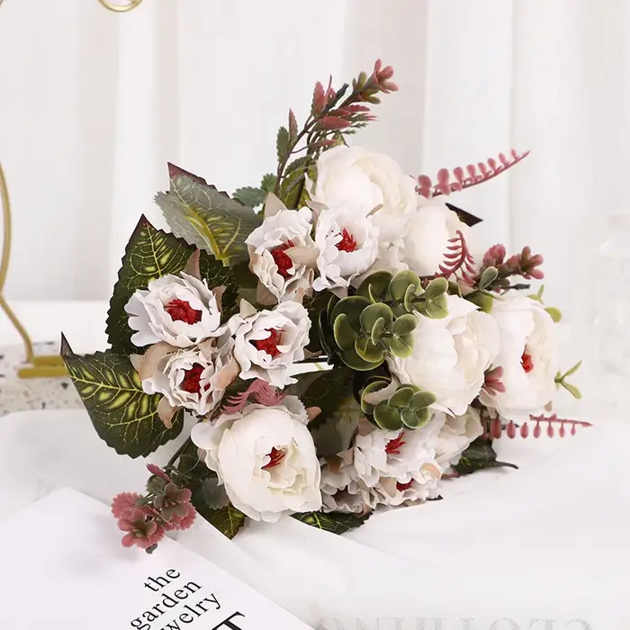 Plantes de pivoines artificielles