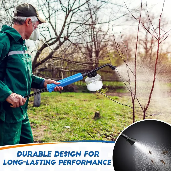 Distributeur applicateur de poudre de jardin