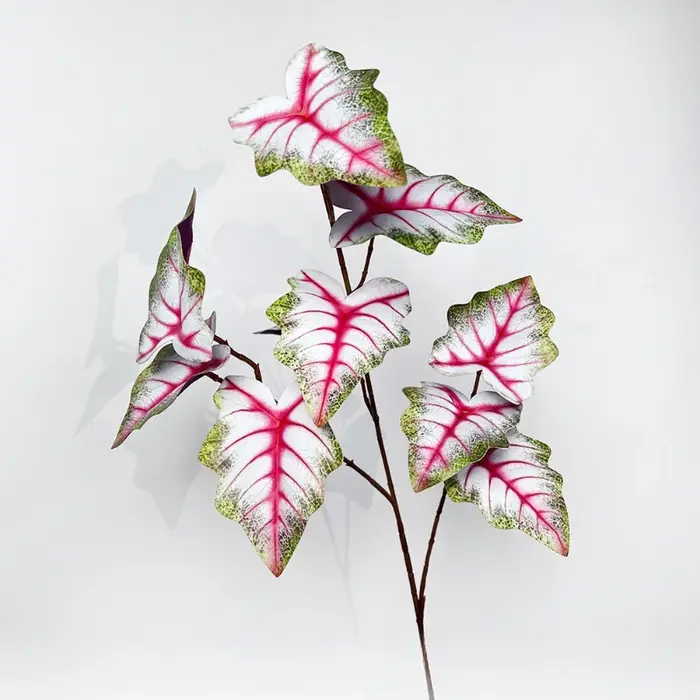 10 pièces de feuilles artificielles en plastique à 3 branches en forme de fer à cheval