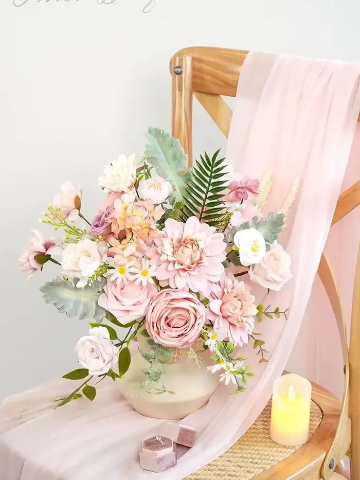 Coffret de fleurs artificielles roses
