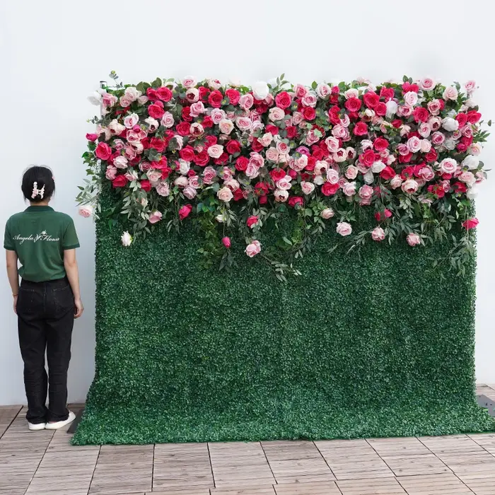 Mur de plantes de gazon de Milan vert feuille de saule Rose de luxe