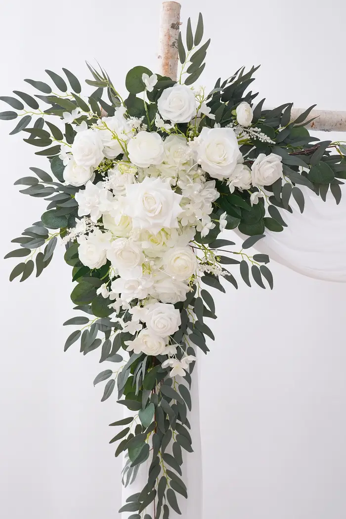 H8995 Kit de fleurs en arc de mariage avec gaze