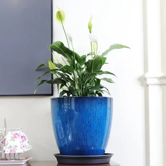 Pot de fleur en résine céramique
