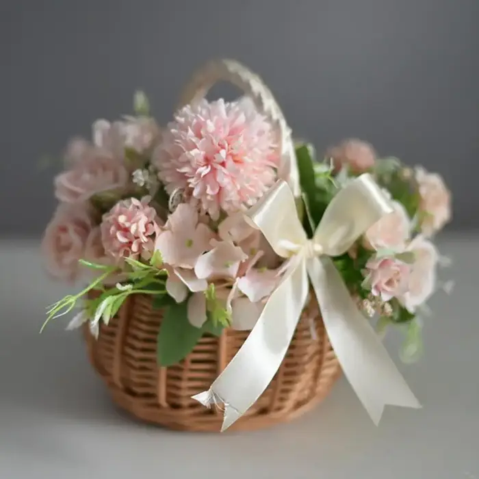 Panier de fleurs de mariage tissé à la main avec poignée