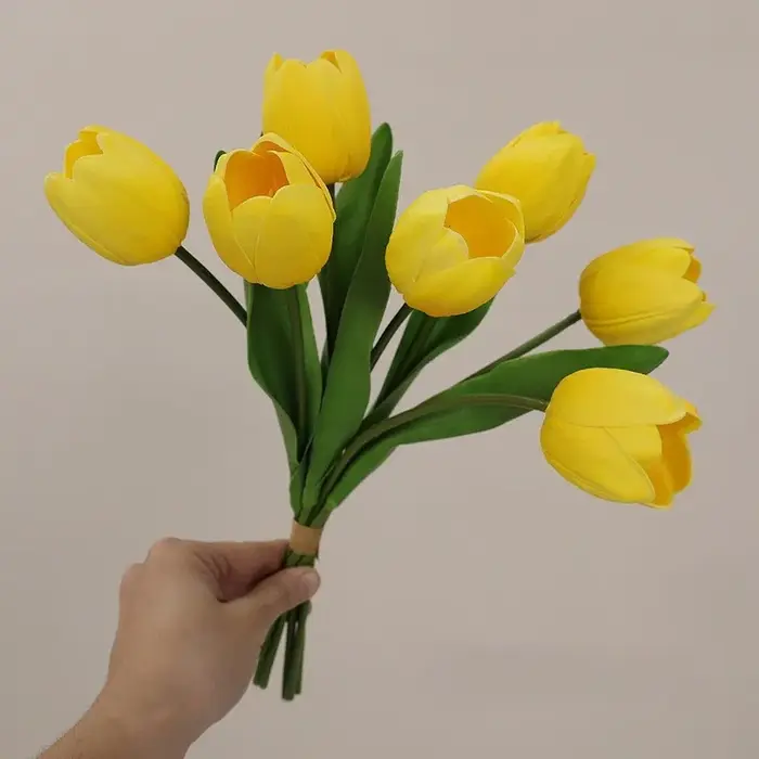 Bouquet de tulipes artificielles jaunes en PU