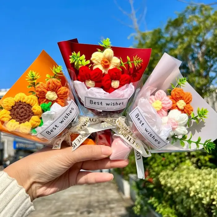 Mini fleurs artificielles au Crochet