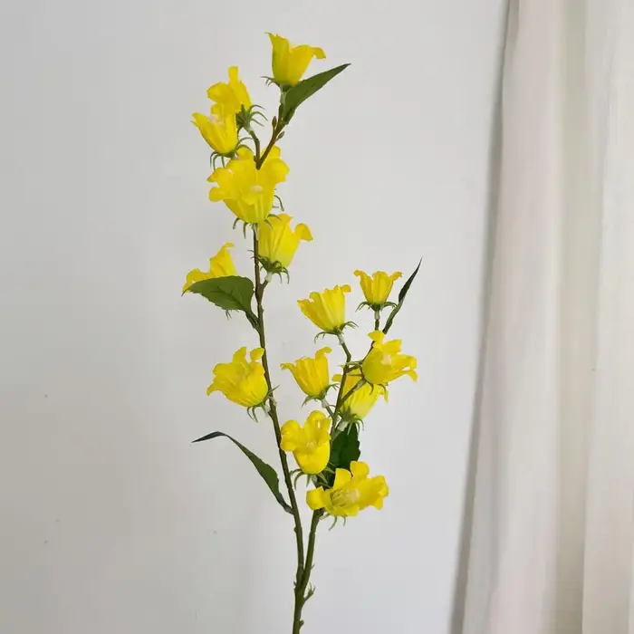 Fleurs artificielles réalistes