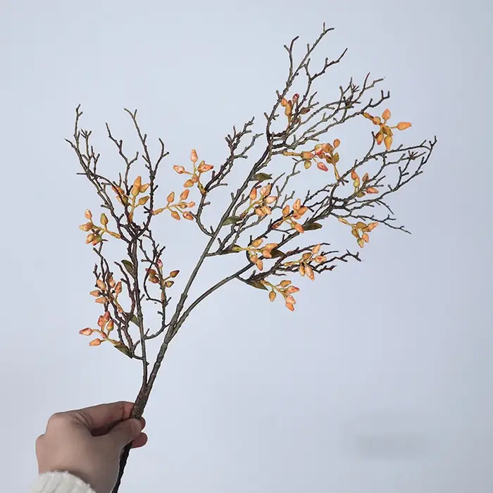 Plante artificielle en plastique, branche d'eucalyptus réaliste au toucher, branche de fruit artific