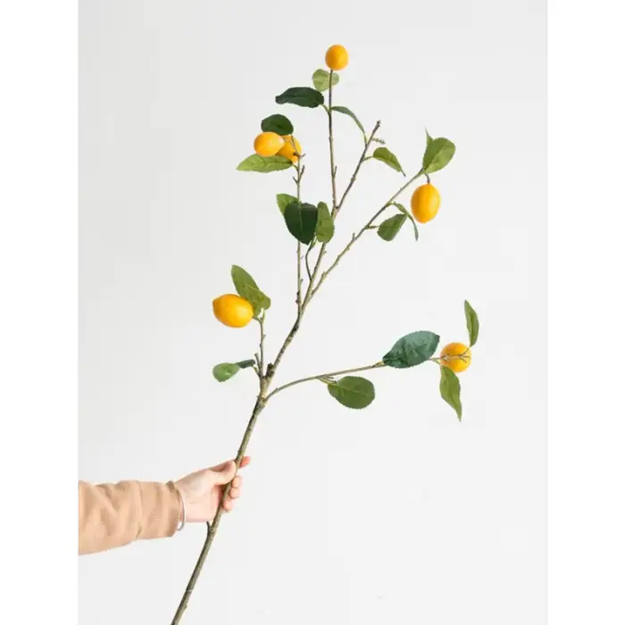 Arbre artificiel de citronnier de printemps