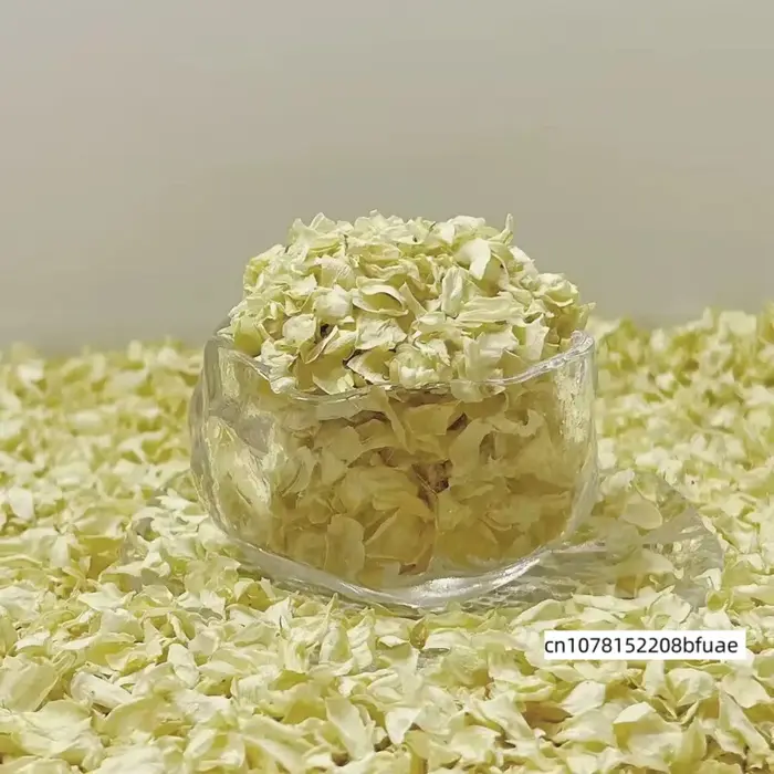 Bourgeons et pétales de jasmin séchés naturels