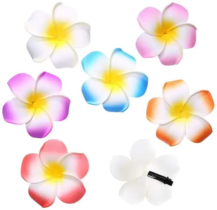 50 pièces 2.4 "mousse blanche frangipanier hawaïen Plumeria artificielle fleur chapeau pinces à chev