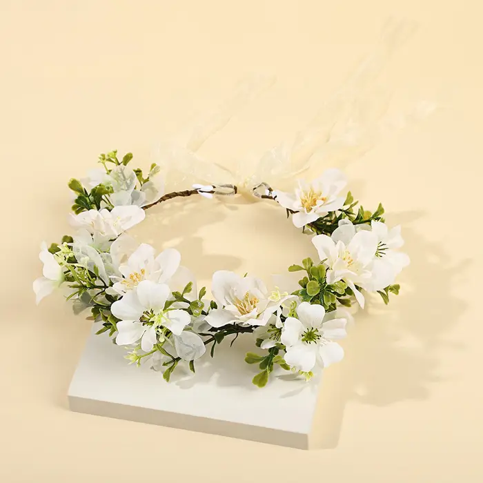 Couronne de fleurs faite à la main pour femmes