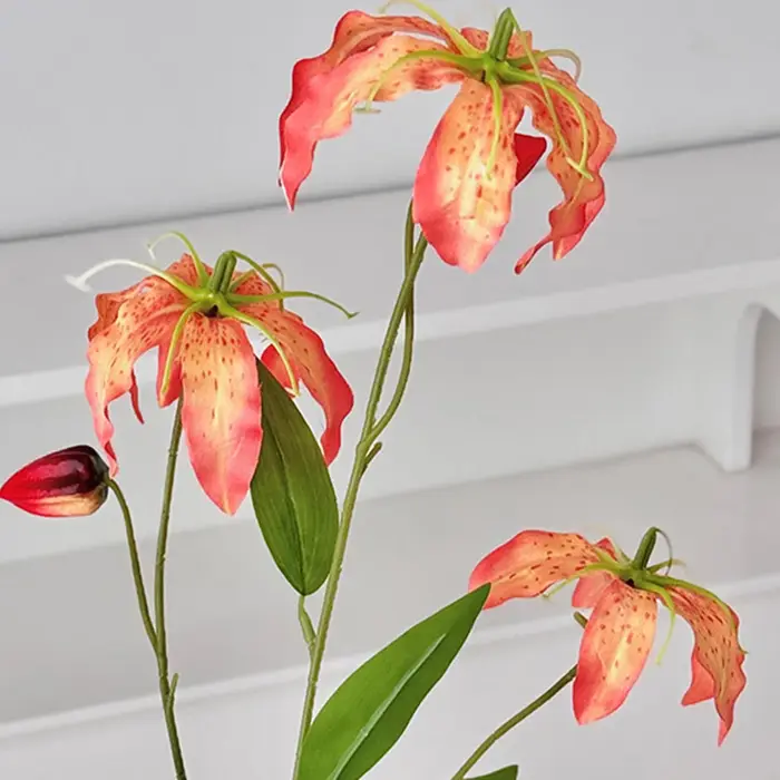 Gloriosa – fleur artificielle de flamme de lys
