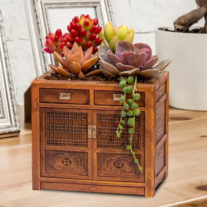 Jardinière multifonctionnelle en forme de Radio