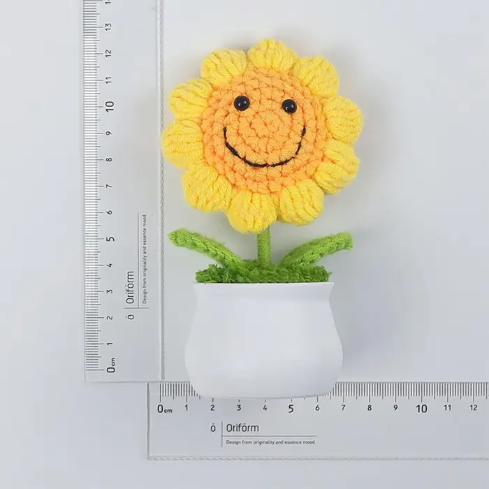 Pots de tournesol artificiels créatifs au Crochet