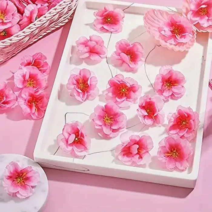 Pétales de fleurs de pêcher artificielles