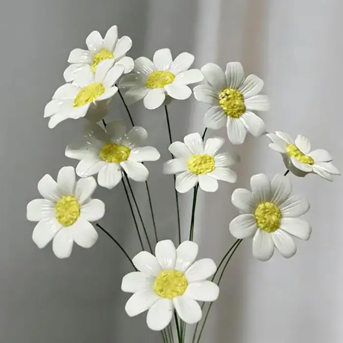 6/8/10 pièces de fleurs de marguerite en céramique