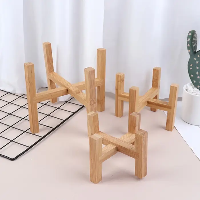 Présentoir de jardinière sur pied d'intérieur