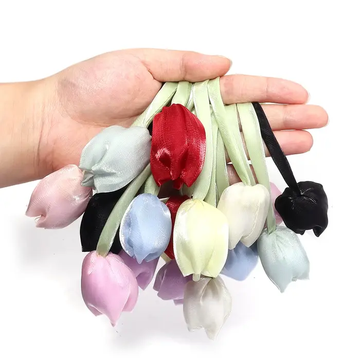 Lot de 5 fleurs décoratives 3D en forme de tulipe avec nœud