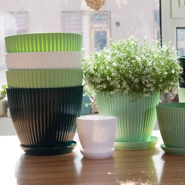 Pot de fleurs minimaliste