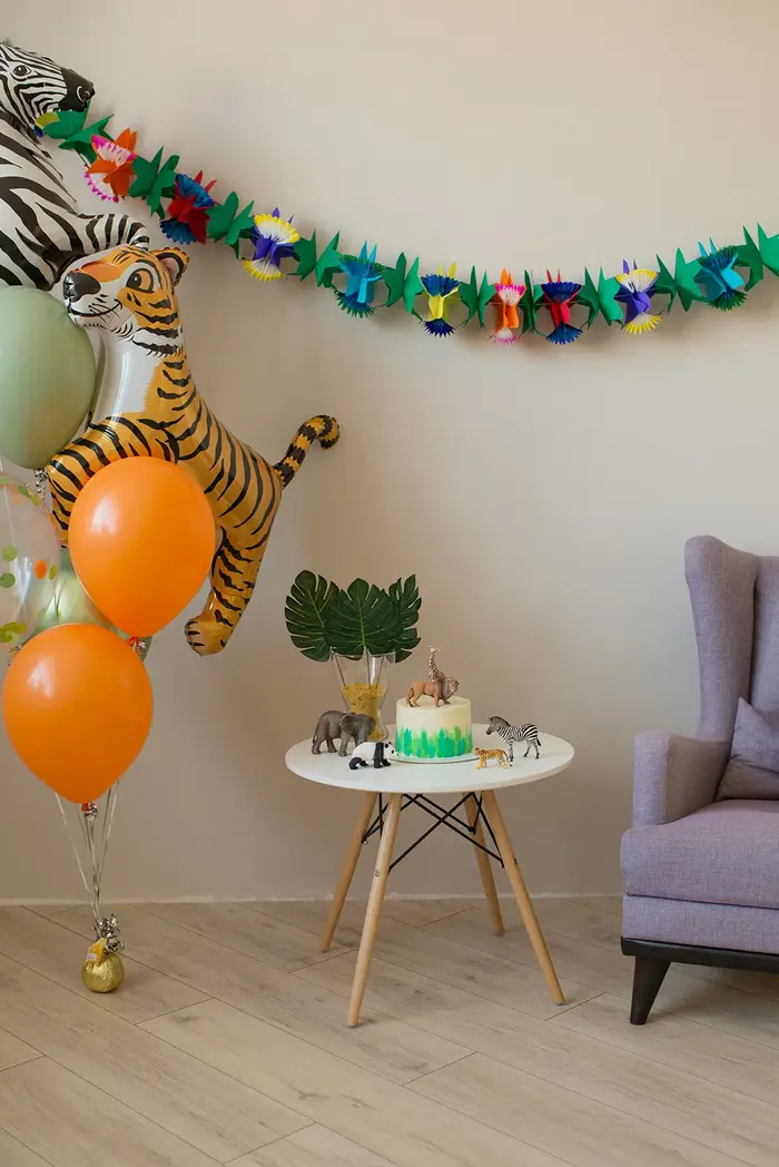 Lot de 4 guirlandes de fleurs en papier tropicales de 3 m – Décorations de fête Luau