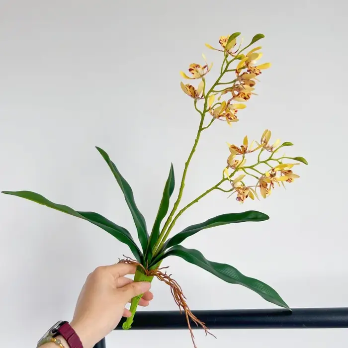 Orchidées artificielles au toucher réel, 2 branches longues à deux pointes avec feuilles, décoration