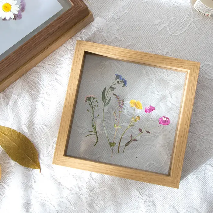 Boîte à spécimen de feuilles de fleurs séchées de style européen