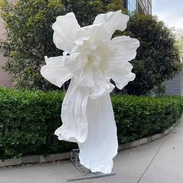 Fleur géante en papier irisée artificielle pour décorations de plafond de mariage
