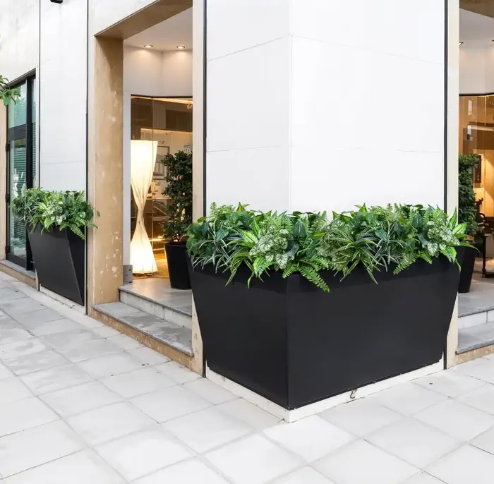 Plantes artificielles en plastique FU JIN pour la décoration de la maison et du jardin, fougère, herbe, décoration murale pour mariage, extérieur, feuilles vertes, fleurs artificielles