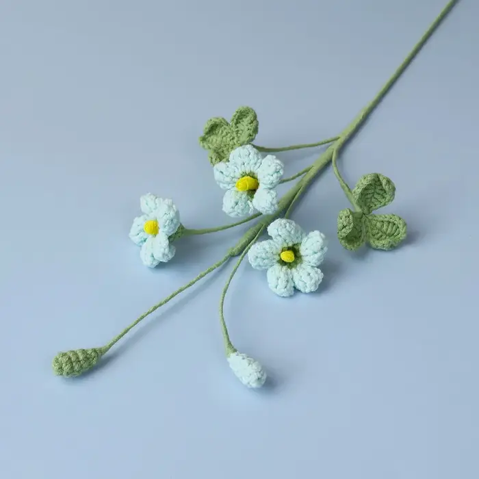 Bouquet de fleurs Oxalis tricotées