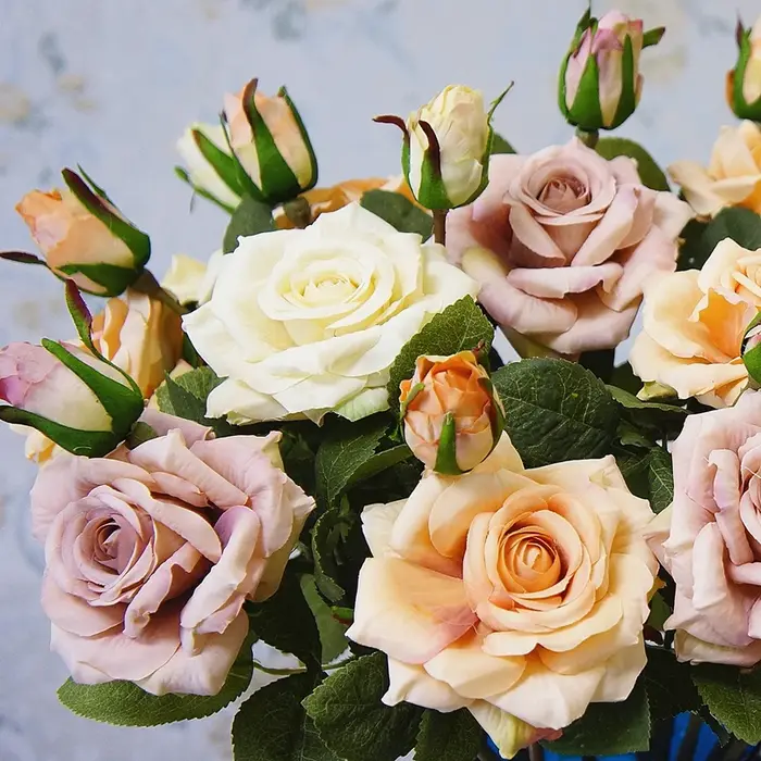 Fleurs artificielles, grandes Roses en soie