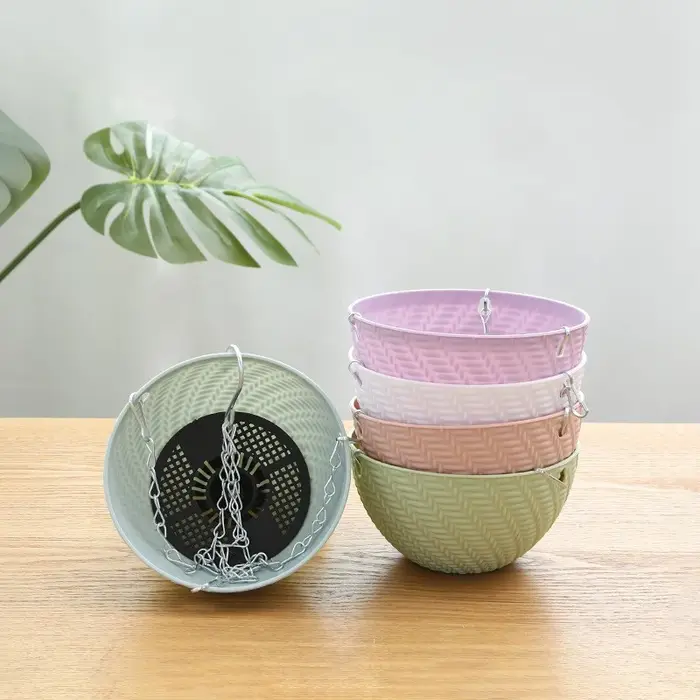 Jardinière suspendue tissée avec crochet en métal et plateau de drainage – Panier décoratif suspendu à chaîne pour plantes d'intérieur