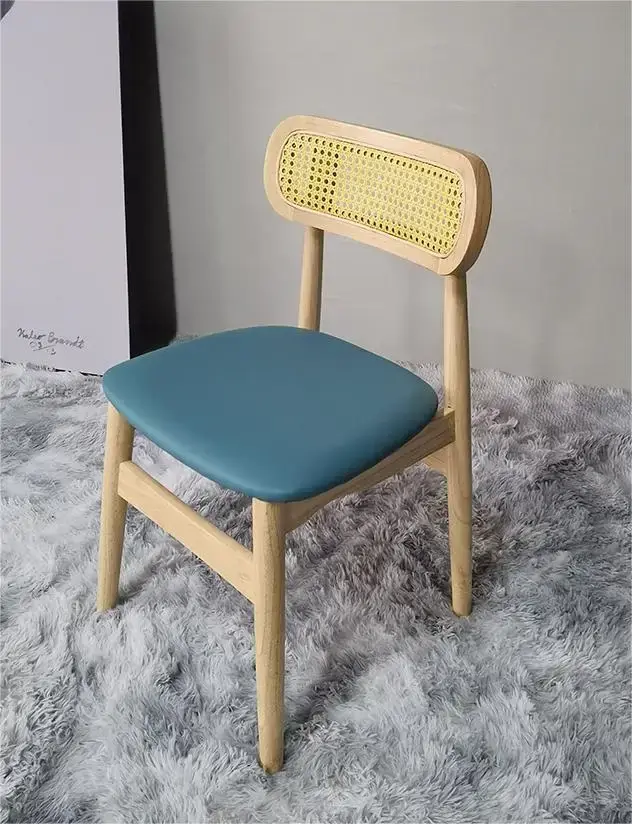 Chaises de salle à manger confortables pied